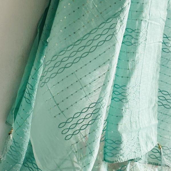 Thread embroidered duppatta with sequins