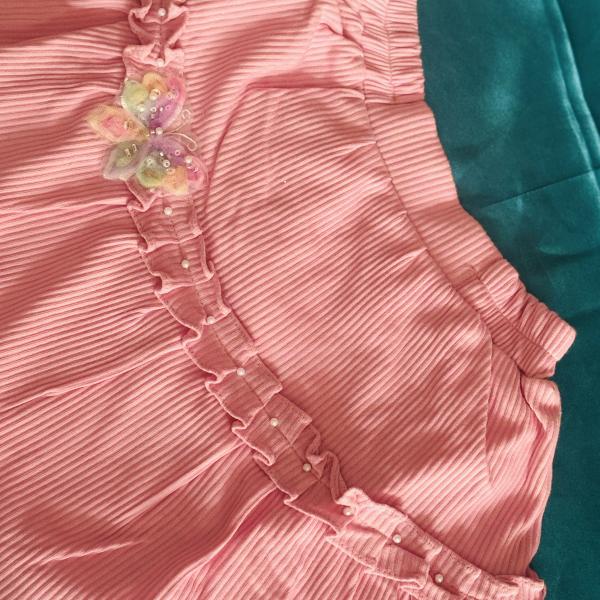 Kid's girls top with cotton blend Skirts.
